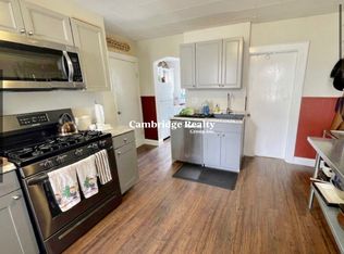 8 Park Ave #1T, Somerville, MA 02144