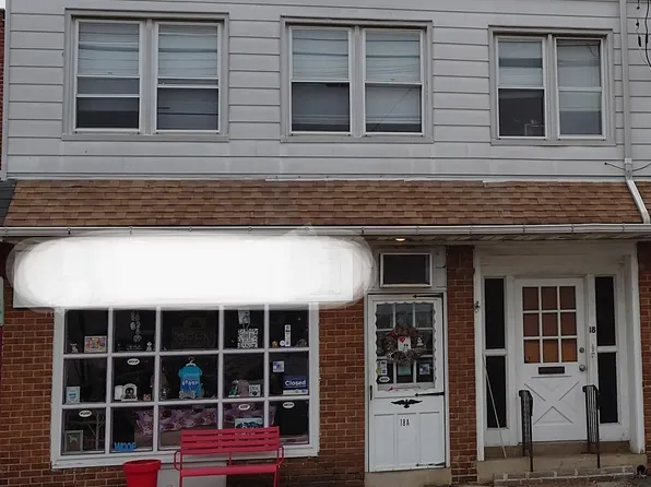 18 S Forklanding Rd, Maple Shade, NJ 08052