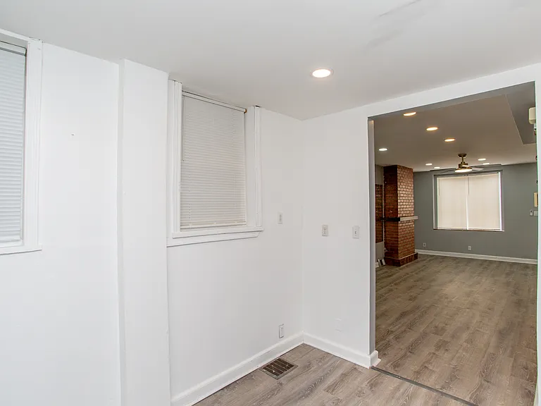2465 N Garnet St — Photo 34