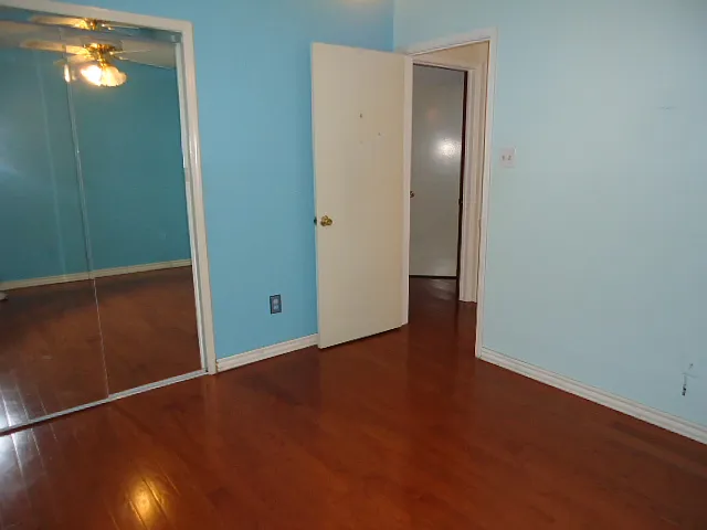 2403 Hemlock Dr — Photo 13