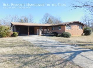 2116 Kello Dr, Greensboro, NC 27455