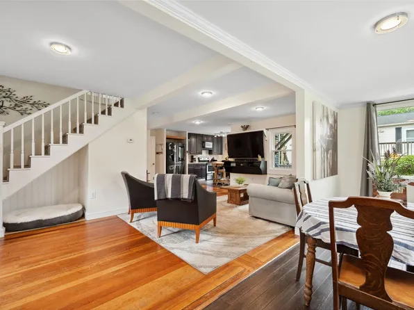 50 Cottage Grove, Burlington, VT 05408