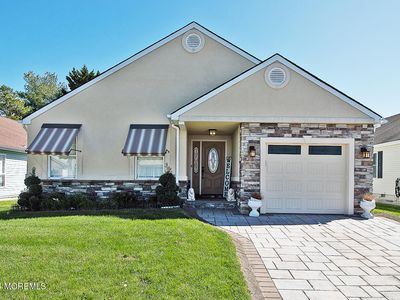 186 Canterbury Lane, Toms River, NJ, 08757