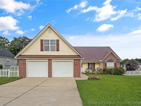 1524 Pinebrook Dr, Fayetteville, NC 28314