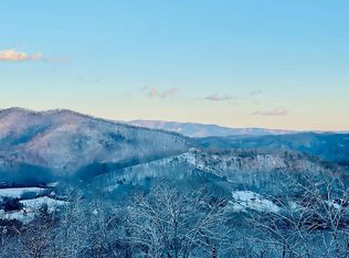 1358 Falcon Ridge Rd, Blacksburg, VA 24060