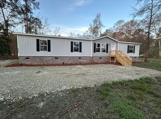 9158 Old State Rd, Holly Hill, SC 29059