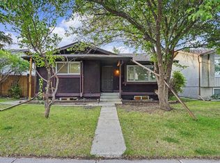 1152 S Ranchlands Blvd NW, Calgary, AB T3G 1G5