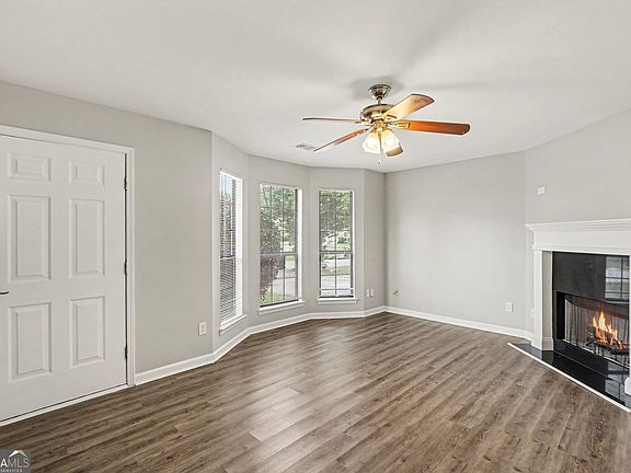 2nd image of 3607 Stephanie Ct