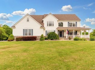 2540 Textile Rd, Saline, MI 48176