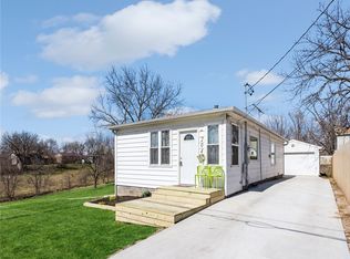 204/208 N 13th Ave W, Newton, IA