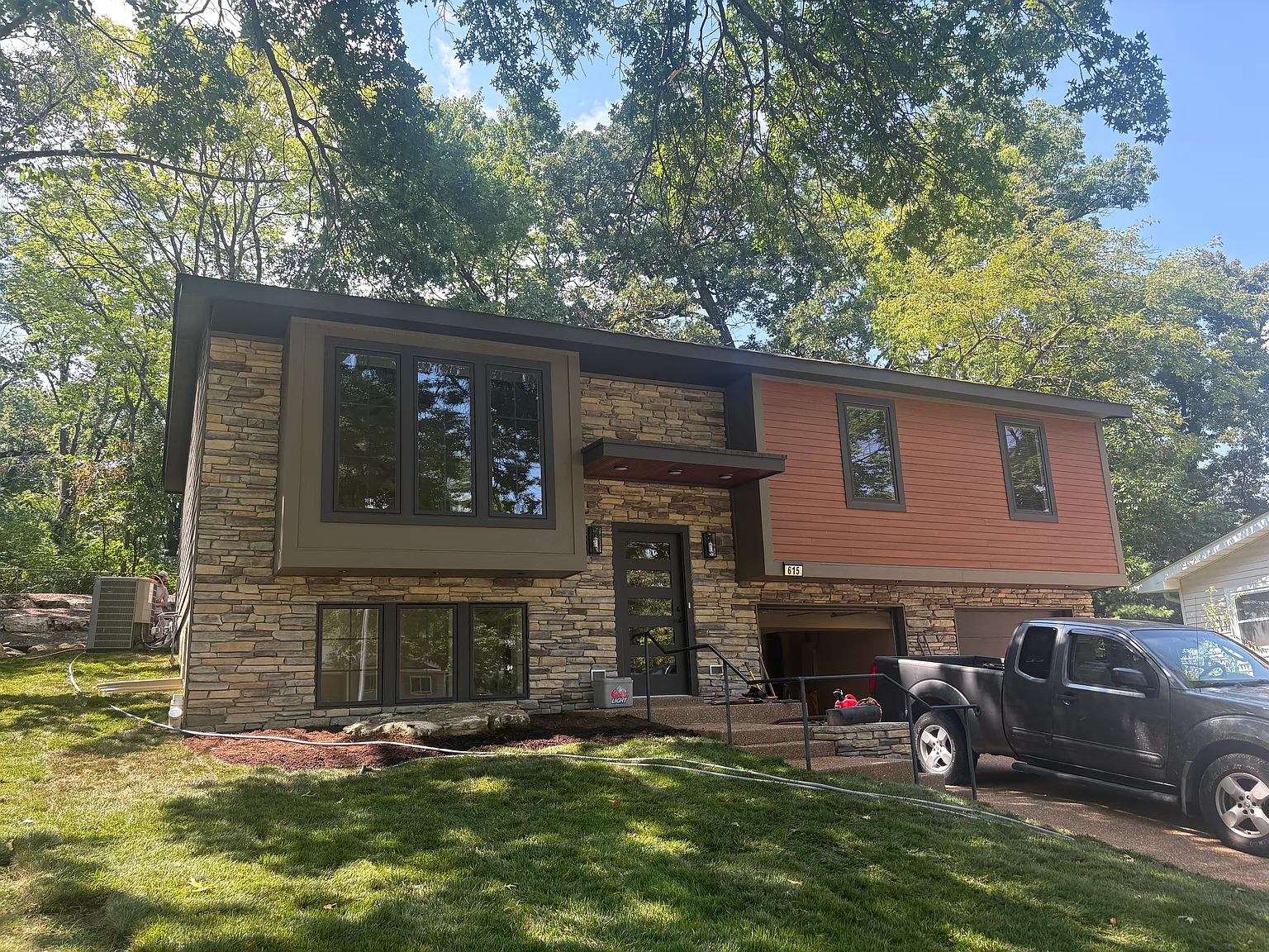 3 bed, 2.5 bath, 1932 sqft, $3,750 — Photo 1