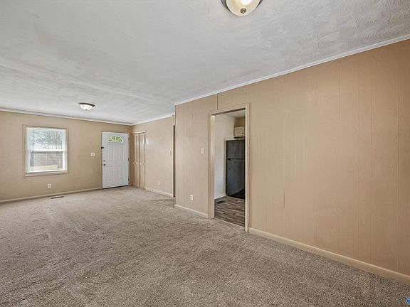 5th image of 3104 Stewart St NW