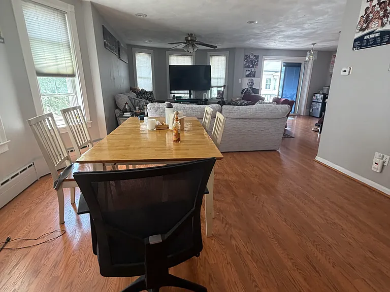 27-29 Minnesota Ave #2 — Photo 11