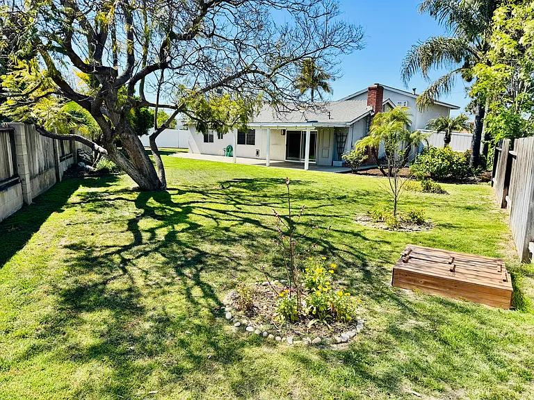 8592 La Casita Ave — Photo 28