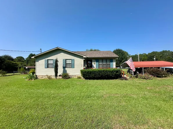 17 Edgewood Dr, Jasper, AL 35504