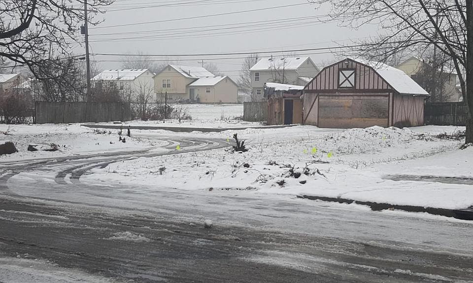 1st image of 2341 Kilbourne Ave