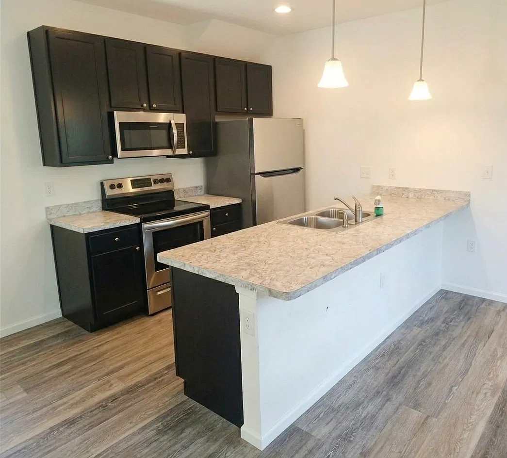 3 bed, 1314 sqft, $2,800 — Photo 4