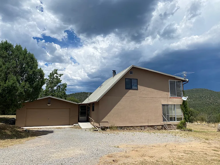 4824 1/2 Highway 15 — Photo 1