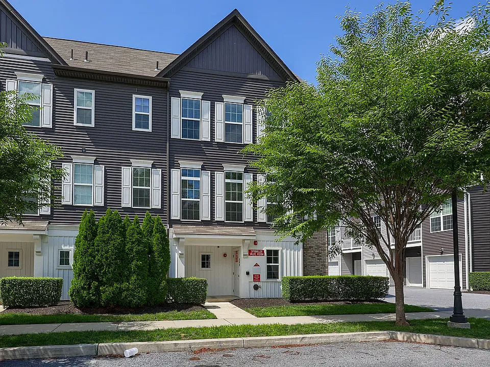 1600 Fruitville Pike #812