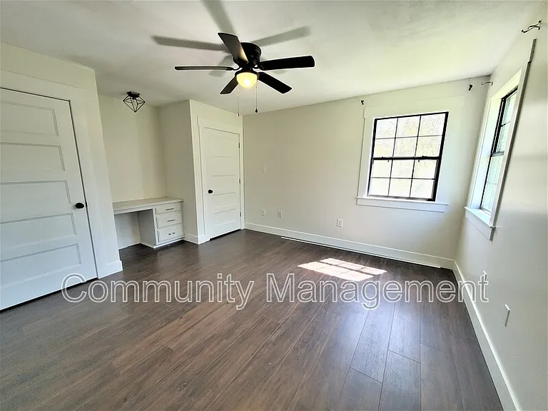 11362 Cloverleaf Dr — Photo 14