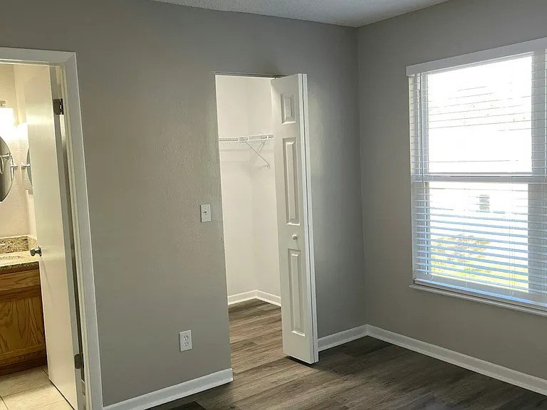 5114 Sunridge Palms Dr — Photo 15
