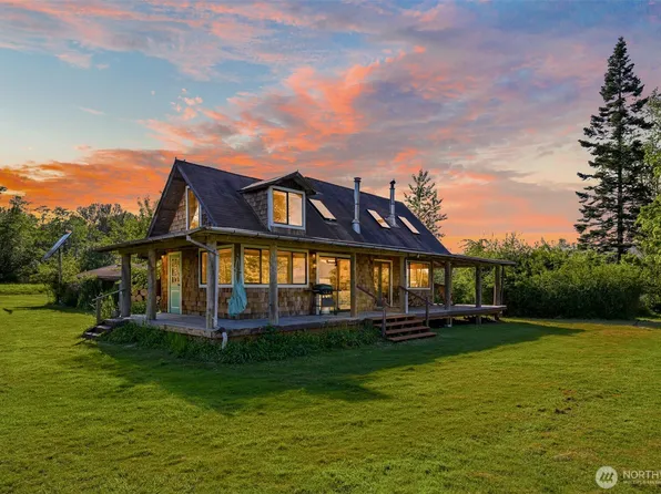 1611 Jas Airport Lane, Anacortes, WA 98221