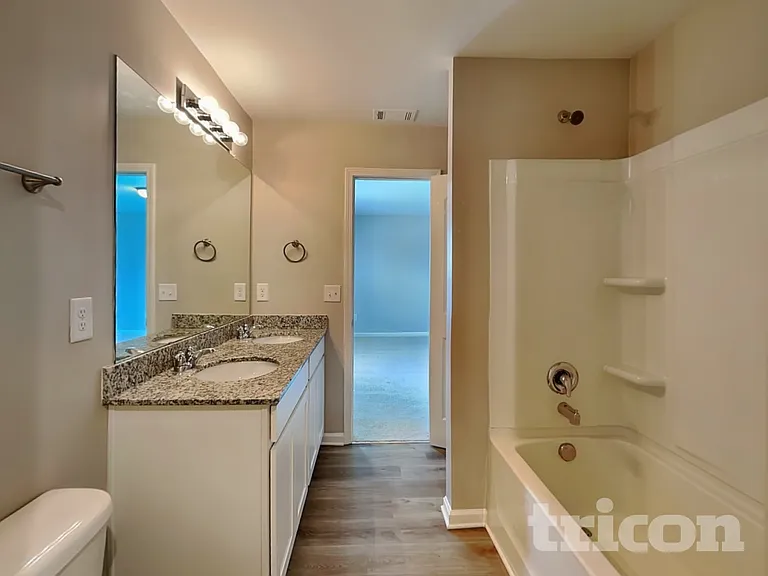 542 Springtime Ln — Photo 13