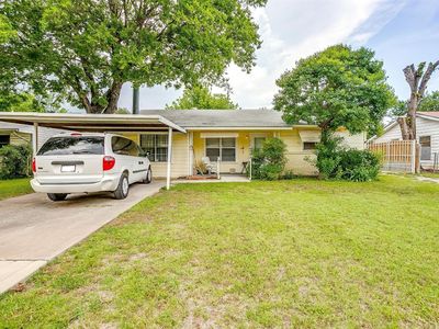 712 N Ray St, Alvarado, TX, 76009