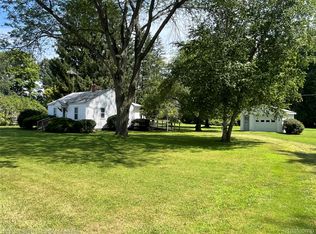 1728 Richman Rd, Kimball, MI 48074