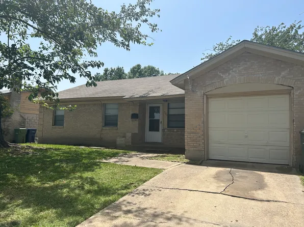705 Lawson Dr, Garland, TX 75042