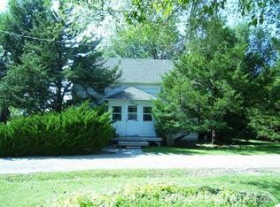 555 130th, Hillsboro, KS 67063