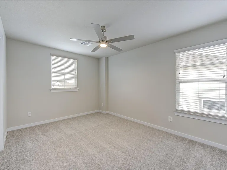 27006 Wandering Glen Ln — Photo 39