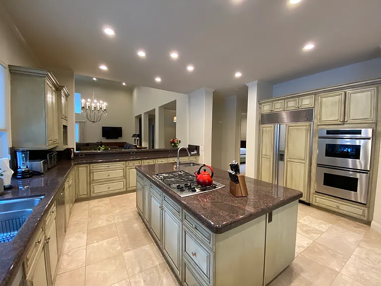 5820 Strasbourg Ct — Photo 13