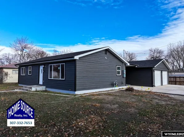 960 N 2nd St, Lander, WY 82520