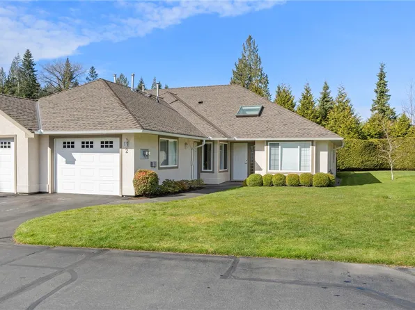 850 Arbutus St Unit 2, Qualicum Beach, BC V9K 2M7