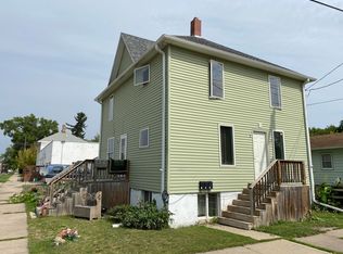 209 4th Ave SE, Valley City, ND 58072