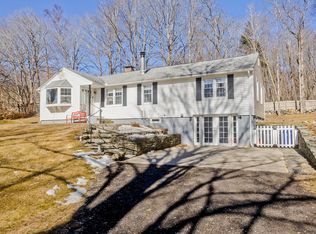 174 Kemp Rd, Hampton, CT 06247