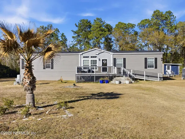 100 CAMP Road, Palatka, FL 32177