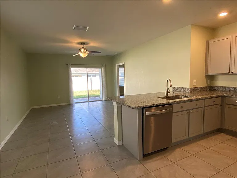 33801 Jasmine Star Loop — Photo 4