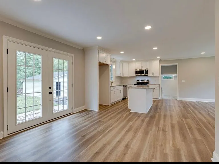 5020 Suter Ct — Photo 17