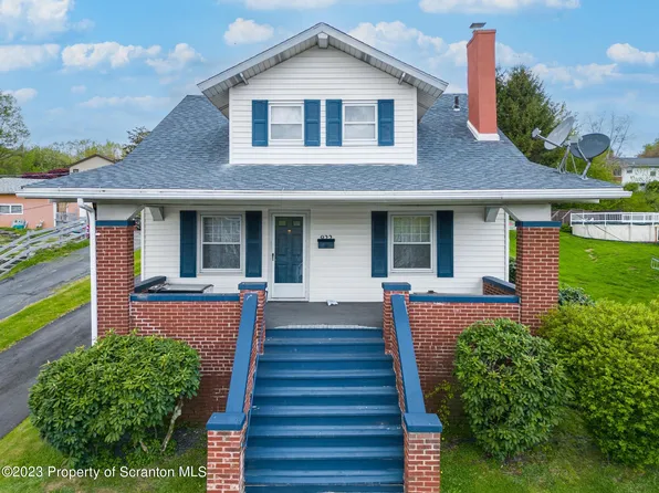 922 S Valley Ave, Olyphant, PA 18447