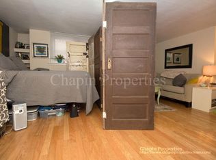 105 Chestnut St APT 2B, Brookline, MA 02445