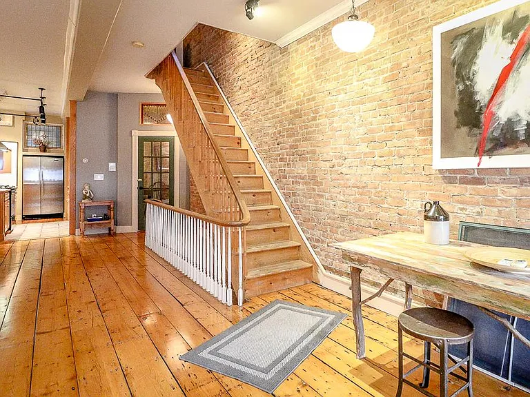 258 Warren St #2 — Photo 13