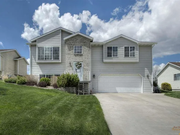 1120 Park Hill Dr, Rapid City, SD 57701