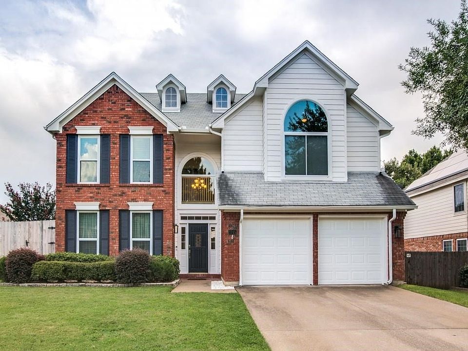 3345 Summerfield Drive, Welcome to this beautiful home!