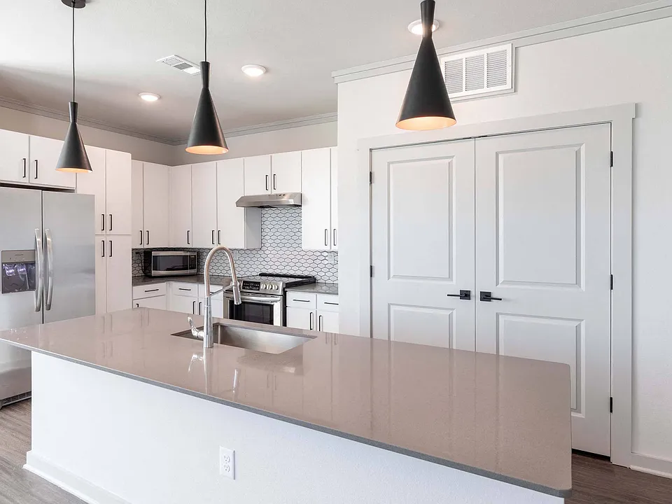 Five810 Southlands