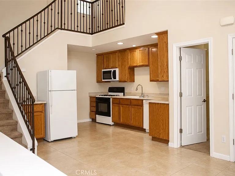1781 Forrest Ln #A — Photo 4