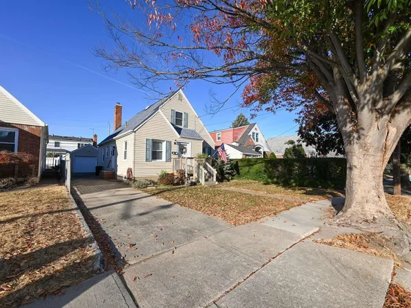 1627 Lincoln Avenue, New Hyde Park, NY 11040