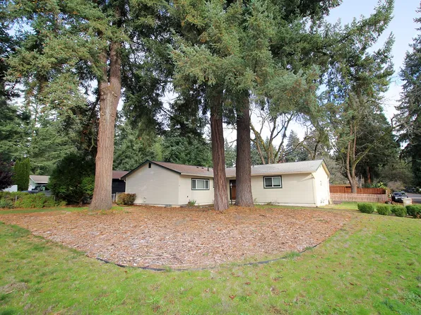 18690 SW Don Lee Way, Lake Oswego, OR 97035