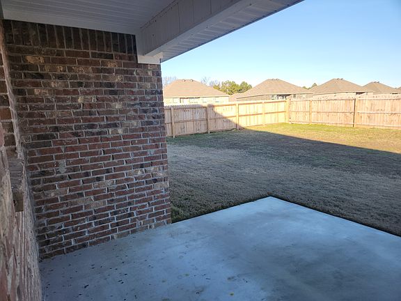 5th image of 1803 Rehoboth Cir